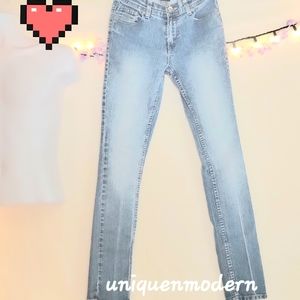 - - Women’s Faded glory jeans . 16 S